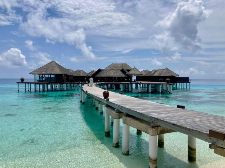 Maldives resorts overwater