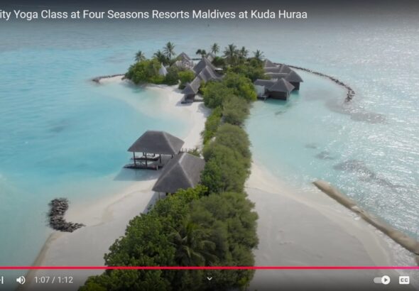 AntiGravity-Yoga-at-Four-Seasons-Maldives