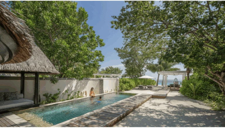 Beach-Villa-With-Pool